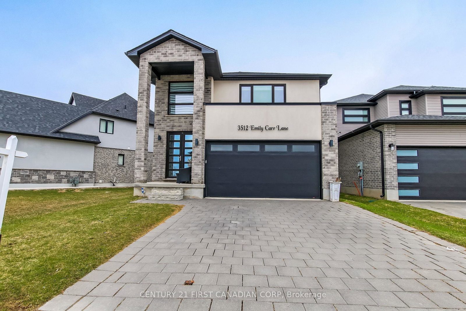 3512-emilycarr-lane-london-south-ontario-x13116738