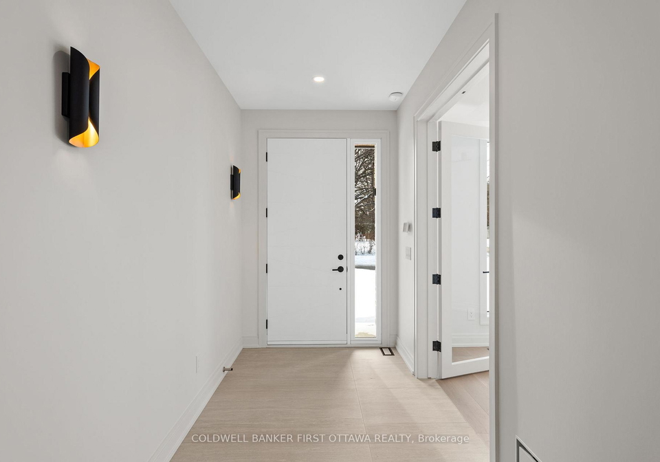 93-lotta-avenue-ottawa-ontario-x13116808