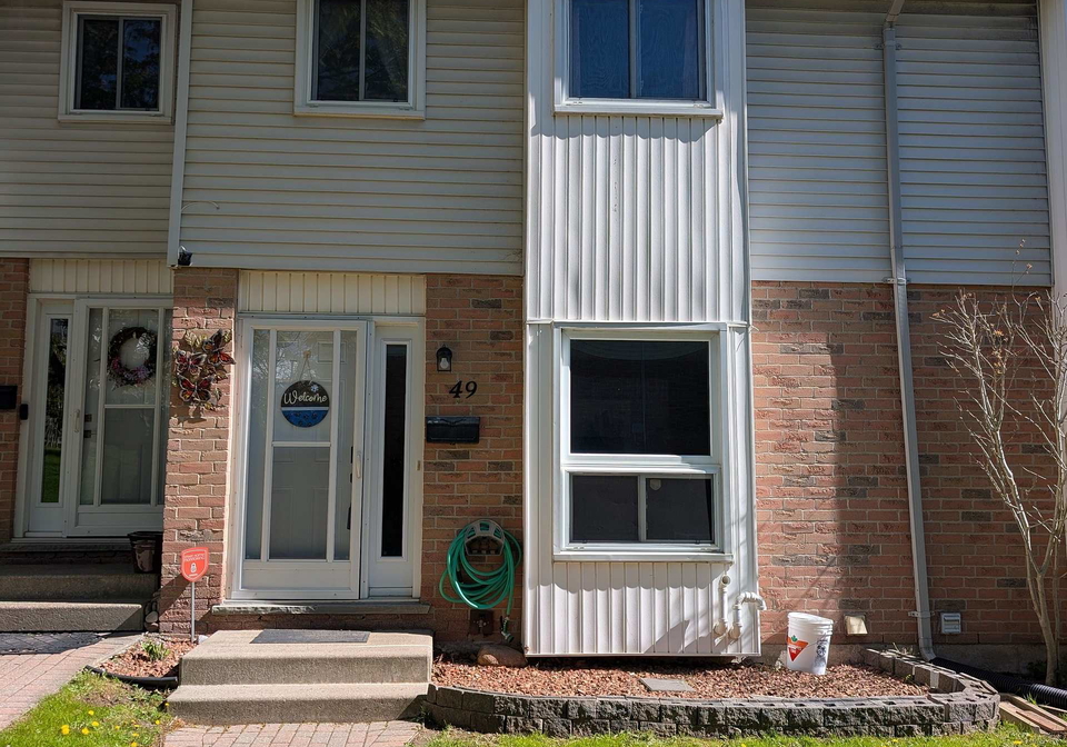 110-deveron-crescent-london-south-ontario-x13116882