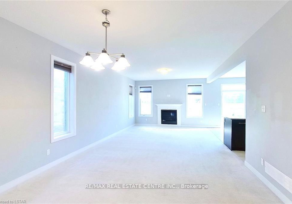 1560-finley-crescent-london-north-ontario-x13116944