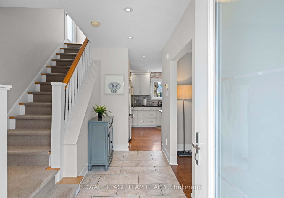 2064-neepawa-avenue-ottawa-ontario-x13116986