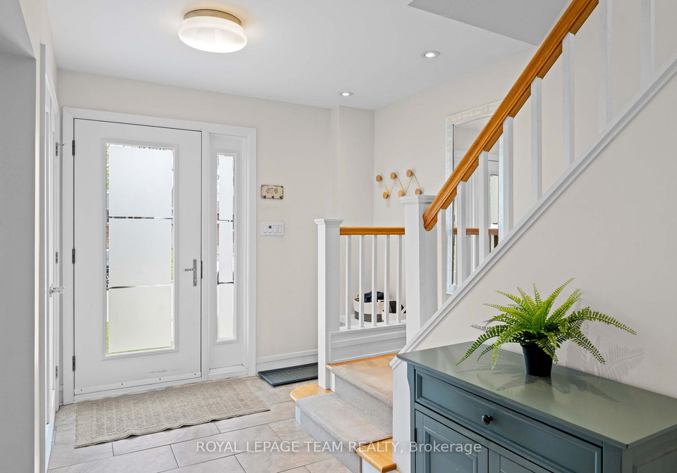2064-neepawa-avenue-ottawa-ontario-x13116986