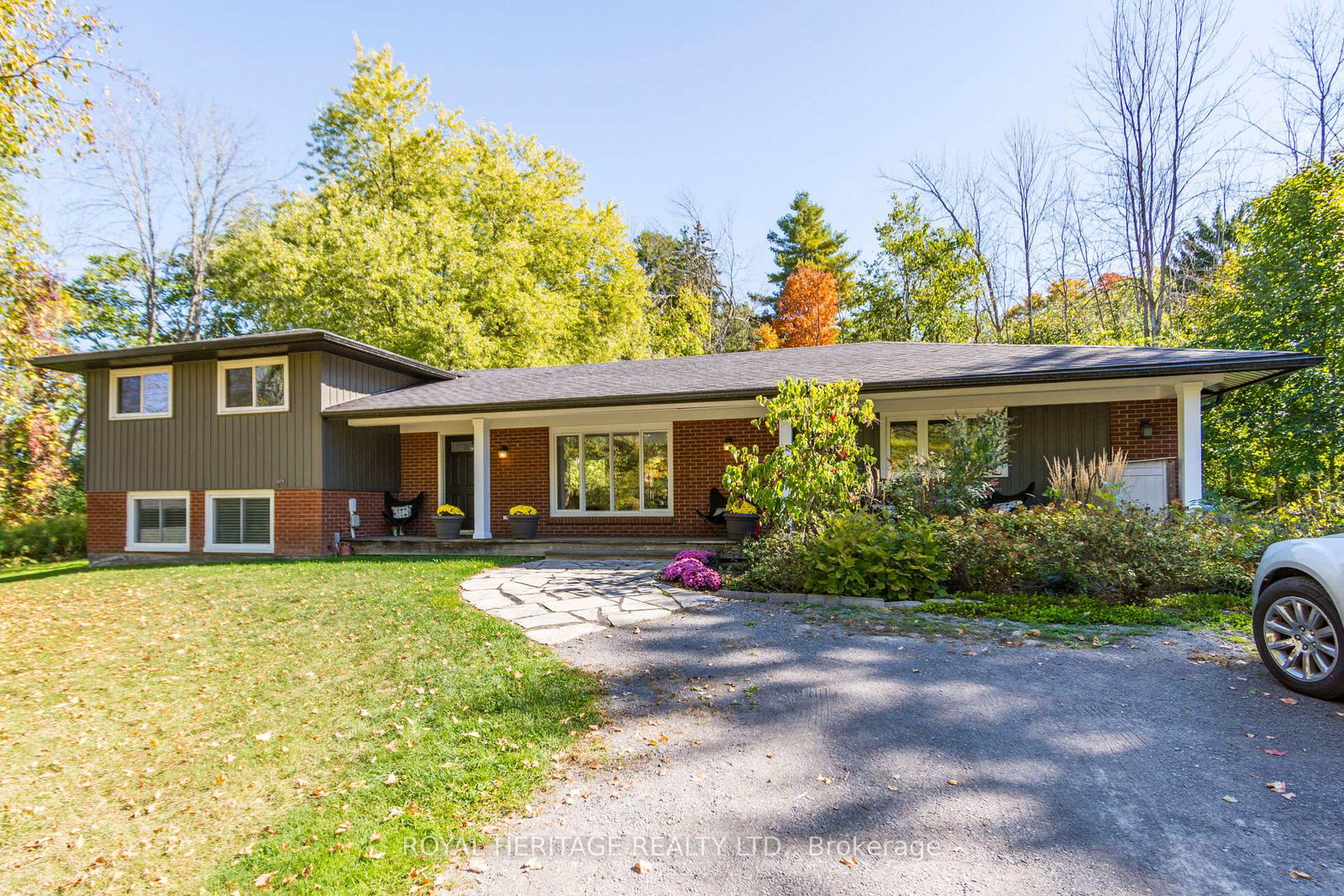 32-mallory-road-prince-edward-county-ontario-x13116996