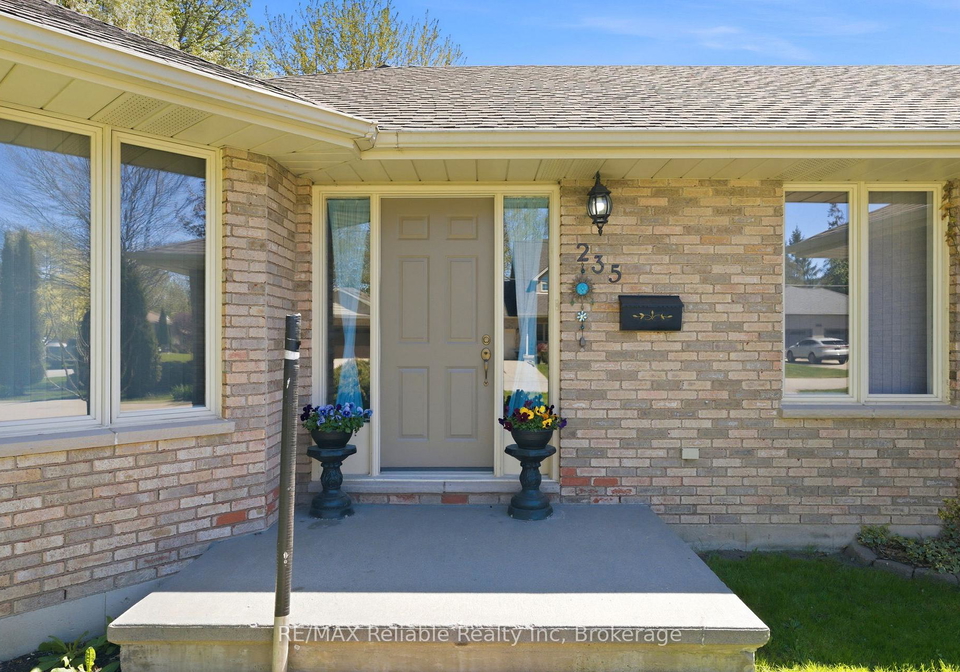 235-willis-way-south-huron-ontario-x13117062