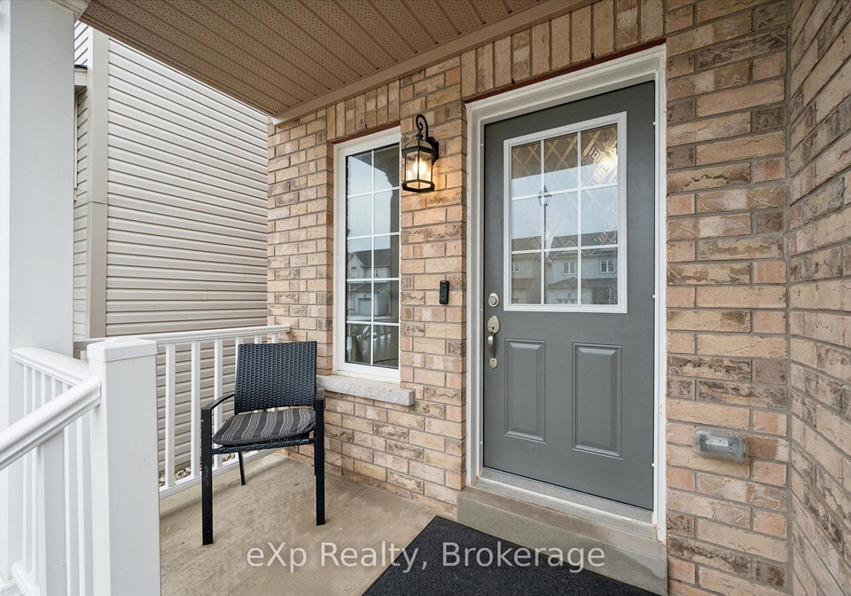 40-courtney-street-centre-wellington-ontario-x13117204