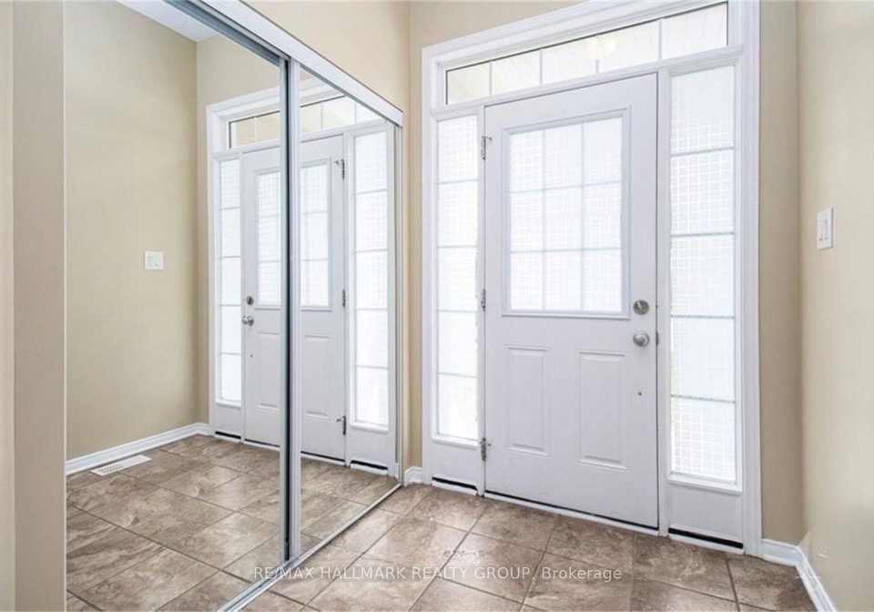 492-dundonald-drive-ottawa-ontario-x13117326