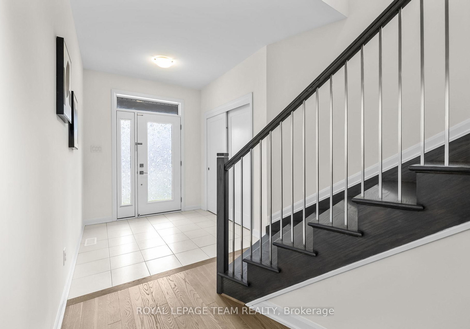 800-cappamore-drive-ottawa-ontario-x13117328