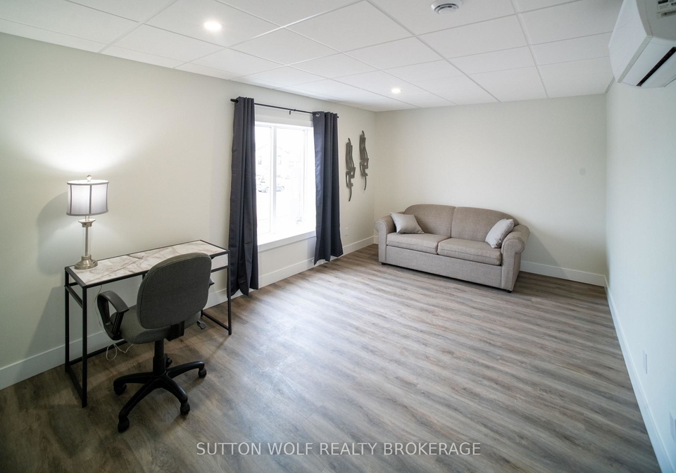 19-centre-street-w-strathroy-caradoc-ontario-x13117348