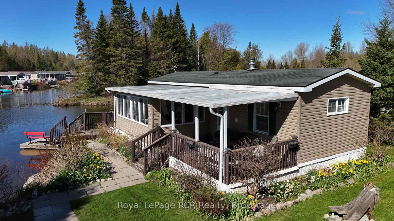 61-lakeside-street-wellington-north-ontario-x13117646