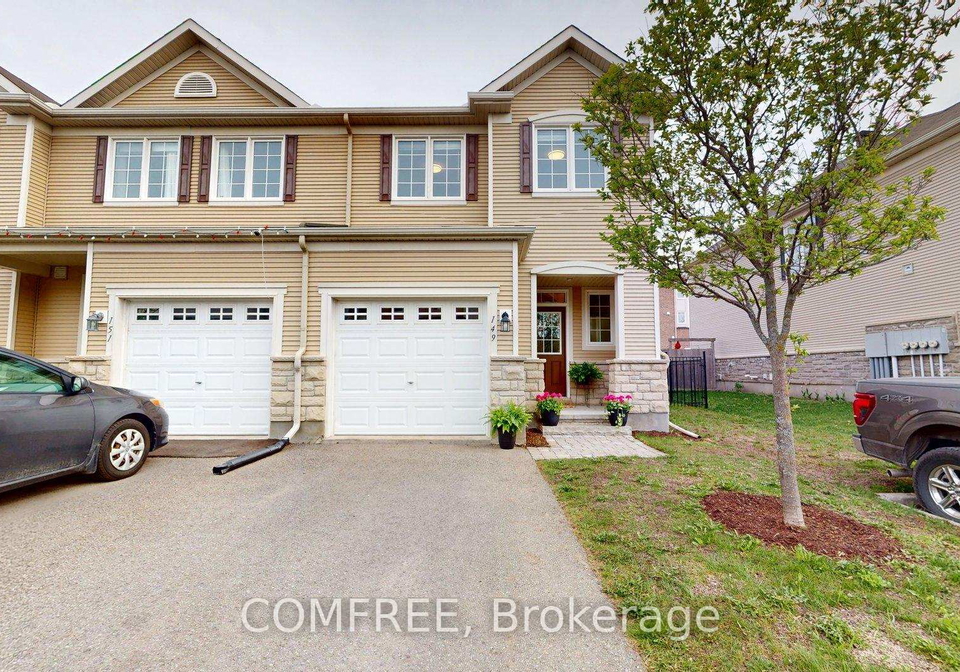 149-lochnaw-private-ottawa-ontario-x13117688