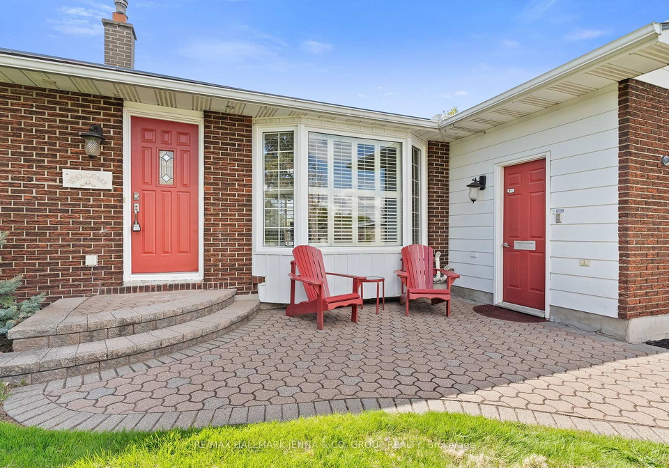 29-kingsbury-avenue-ottawa-ontario-x13117852