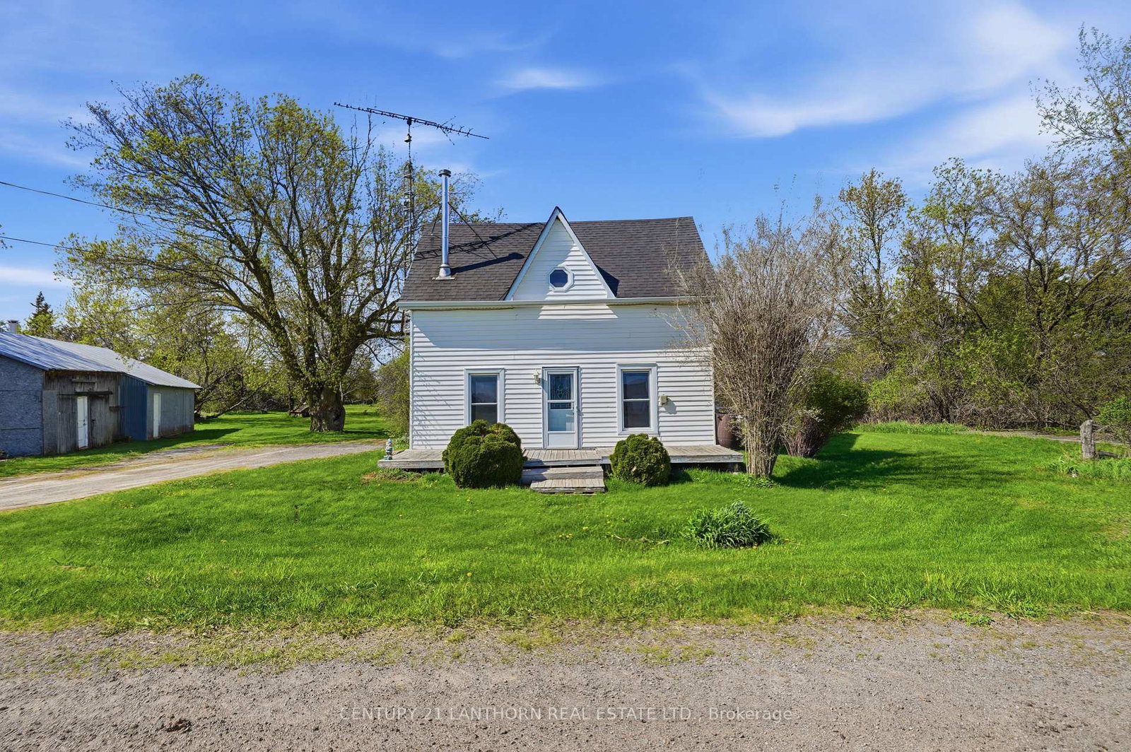 1229-county-7-road-prince-edward-county-ontario-x13117870