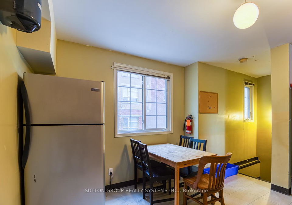 360-erb-street-w-waterloo-ontario-x13117882