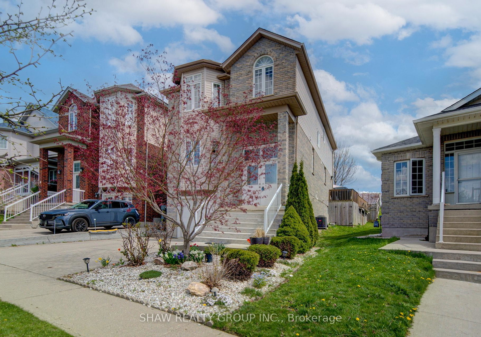 32-lena-crescent-cambridge-ontario-x13117914