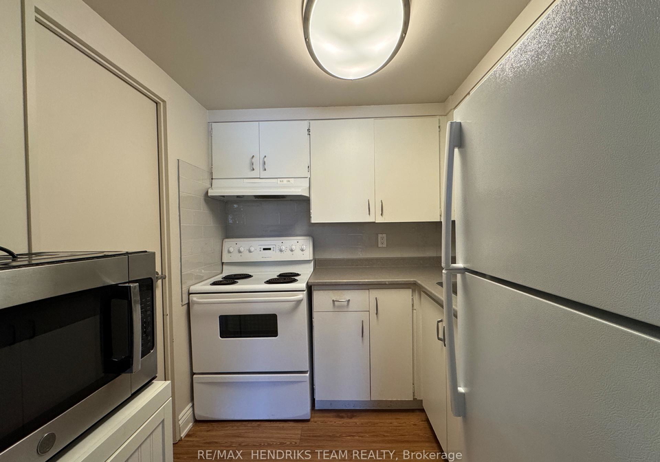 16-capner-street-st-catharines-ontario-x13118126