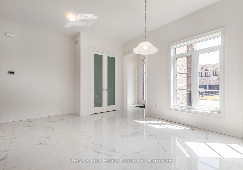 143-e-ambrous-crescent-guelph-ontario-x13118376