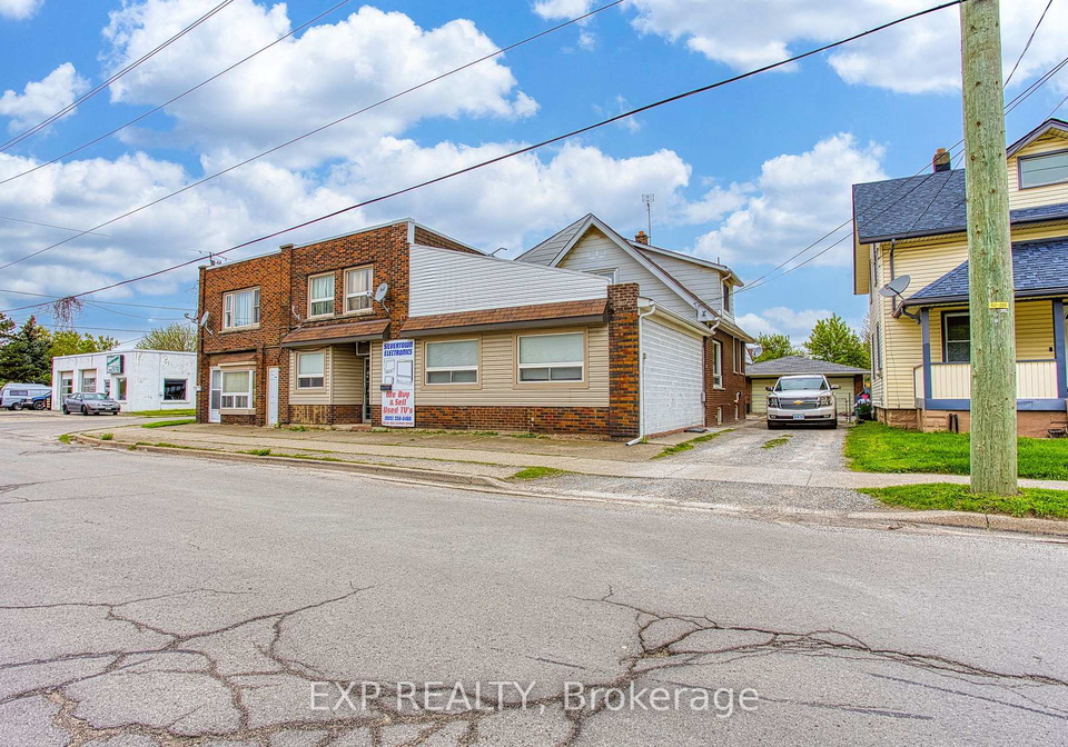 4727-4729-ferguson-street-niagara-falls-ontario-x13118498