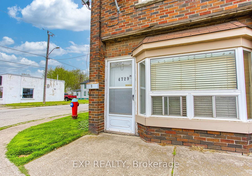 4727-4729-ferguson-street-niagara-falls-ontario-x13118498