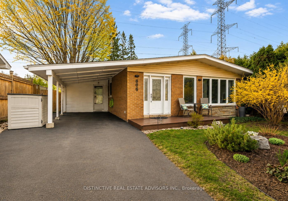 606-dickinson-avenue-ottawa-ontario-x13118598