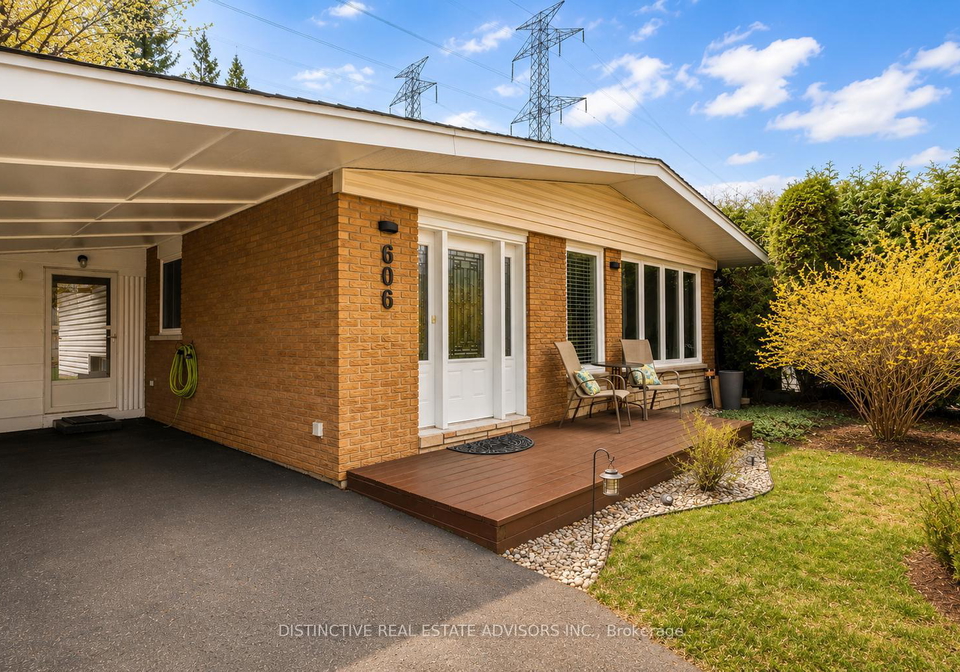 606-dickinson-avenue-ottawa-ontario-x13118598