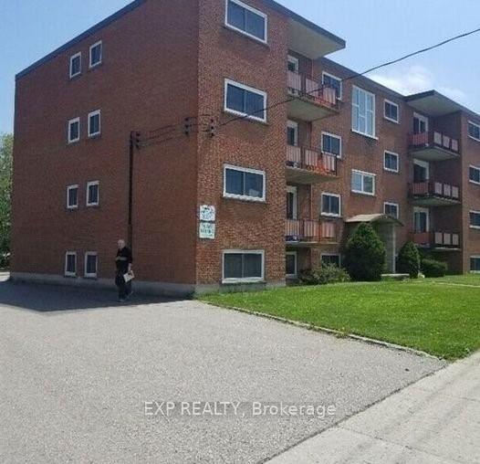 12-westmount-road-kitchener-ontario-x13118804