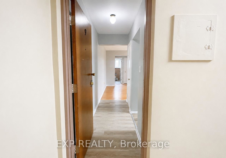 12-westmount-road-kitchener-ontario-x13118804