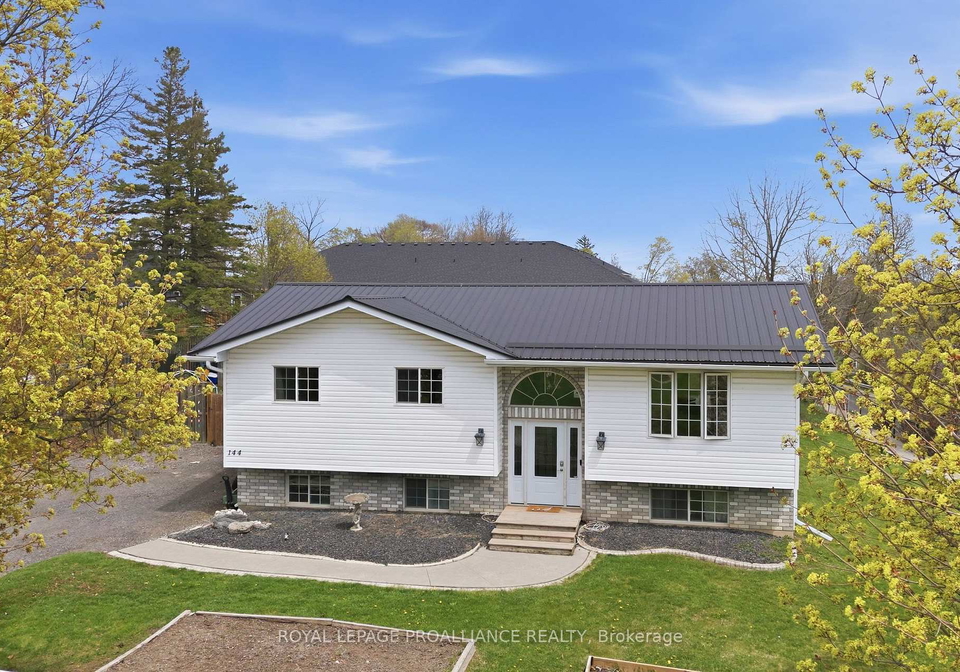 144-centre-street-deseronto-ontario-x13118818