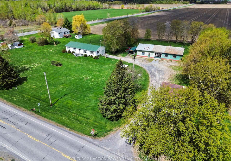 15981-county-road-6-north-stormont-ontario-x13118928
