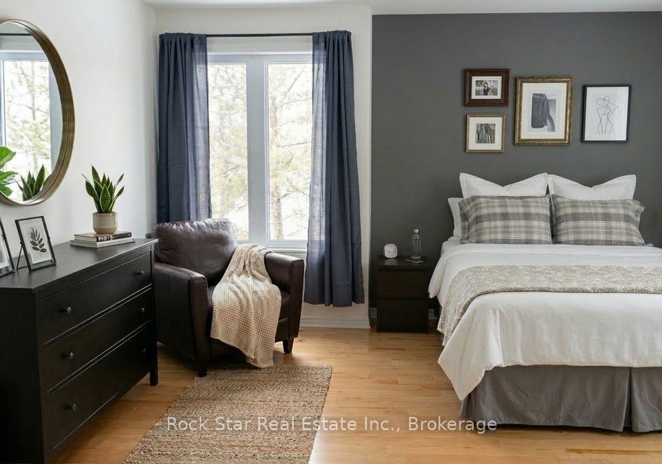 1-place-darmes-kingston-ontario-x13118936