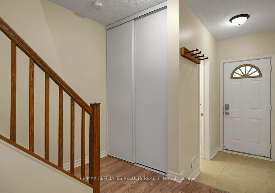 31-ipswich-terrace-kanata-ontario-x13119200