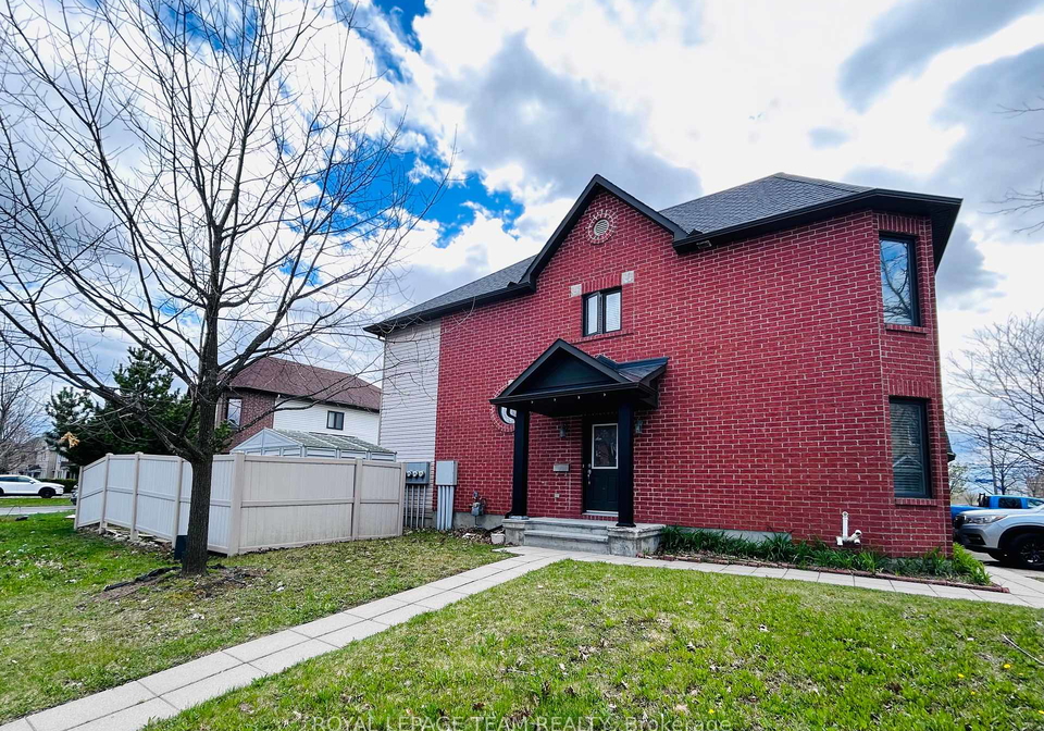 371-balinroan-crescent-ottawa-ontario-x13119332