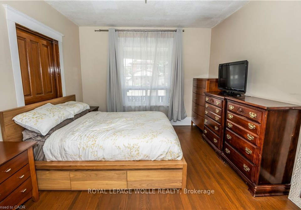 408-wellington-street-n-kitchener-ontario-x13119598