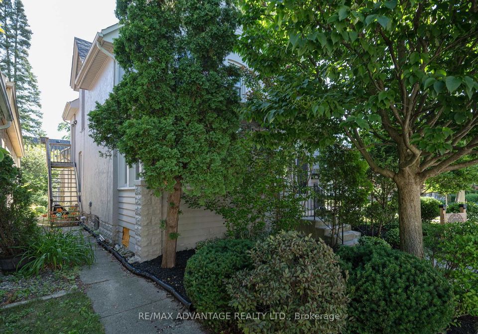 110-marley-place-e-london-south-ontario-x13119828