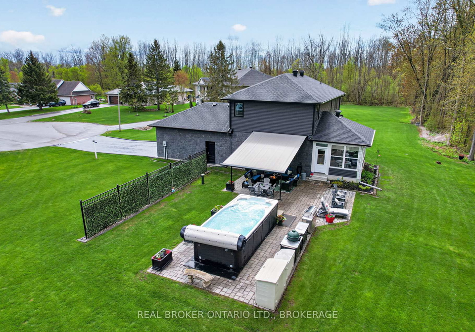 6625-sutherland-avenue-south-glengarry-ontario-x13120084