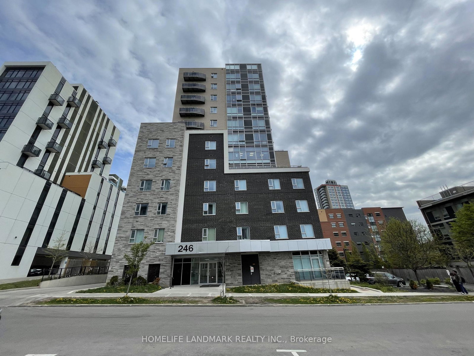 246-lester-street-waterloo-ontario-x13120170