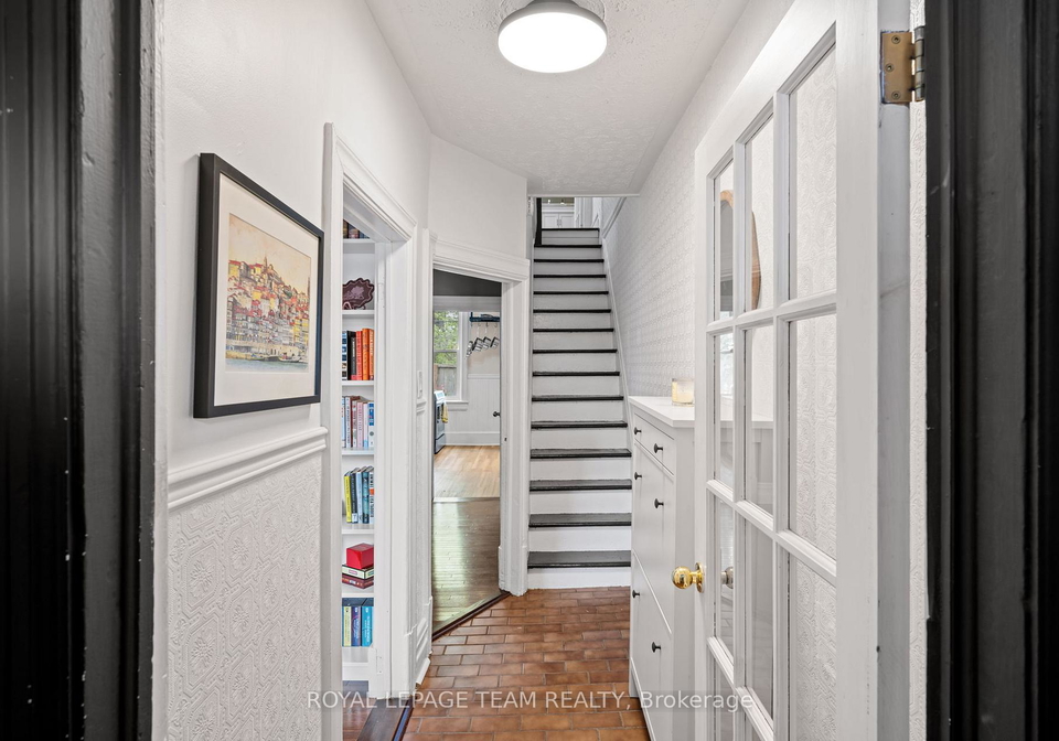 1022-gladstone-avenue-ottawa-ontario-x13120380