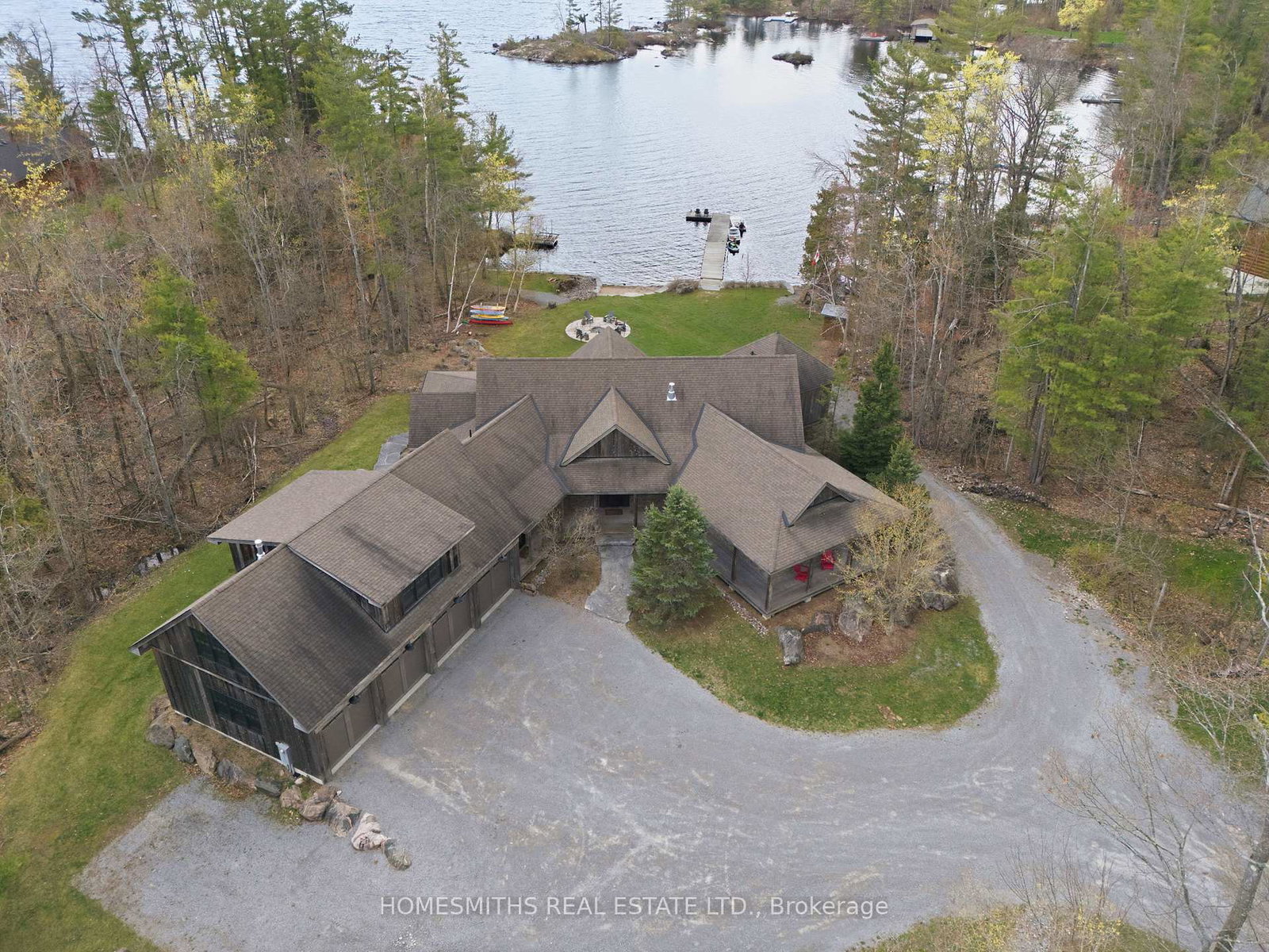 135-fire-10e-route-north-kawartha-ontario-x13120400