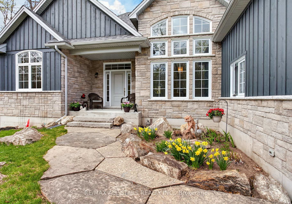 81-lakeland-avenue-trent-lakes-ontario-x13120448