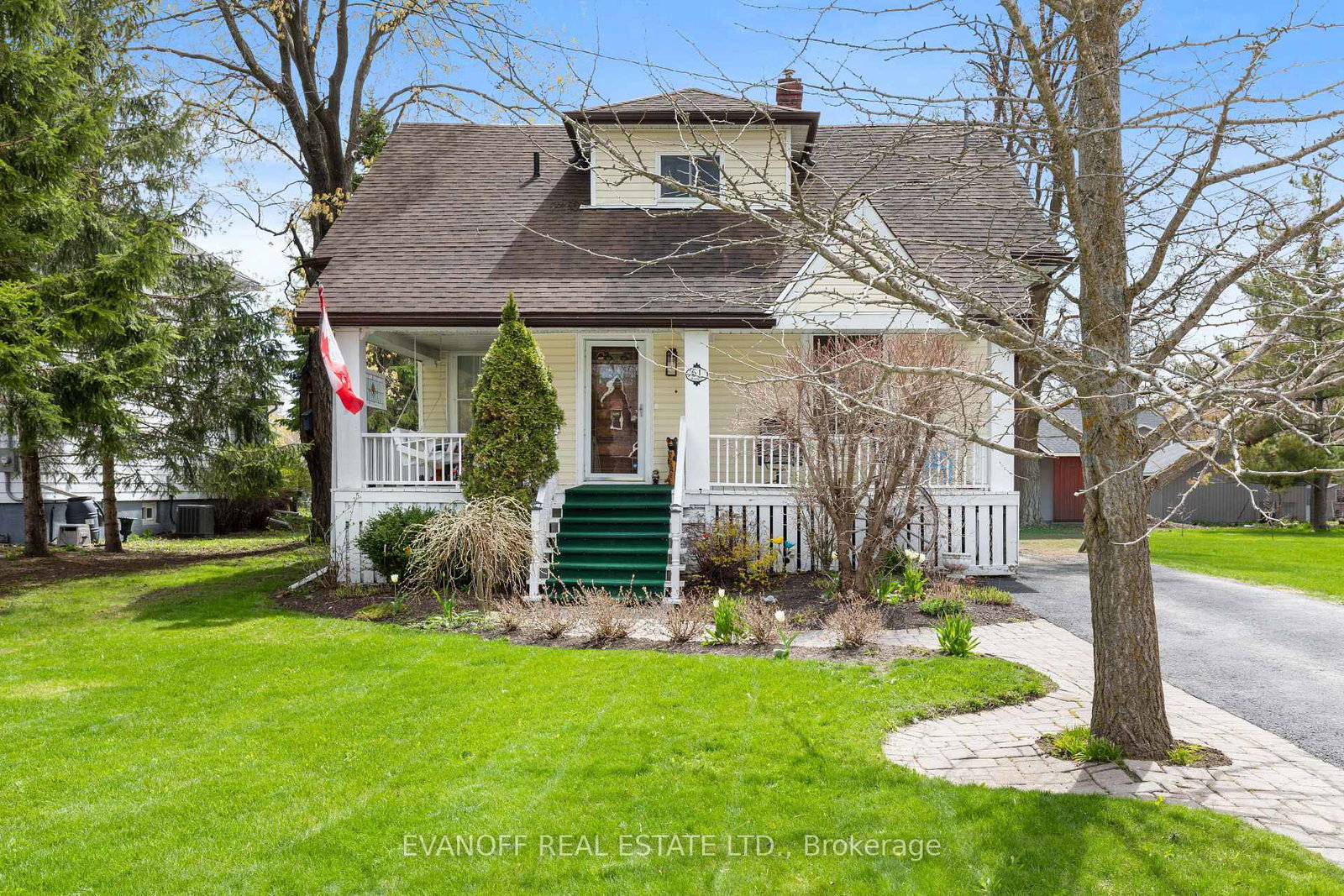 61-bond-street-w-kawartha-lakes-ontario-x13120476
