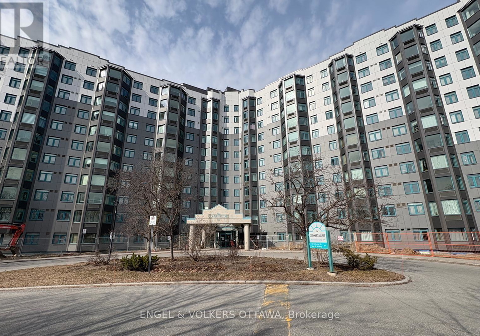 1025-grenon-avenue-ottawa-ontario-x13120518