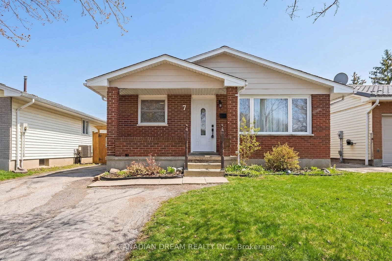 7-poplar-crescent-london-south-ontario-x13120534