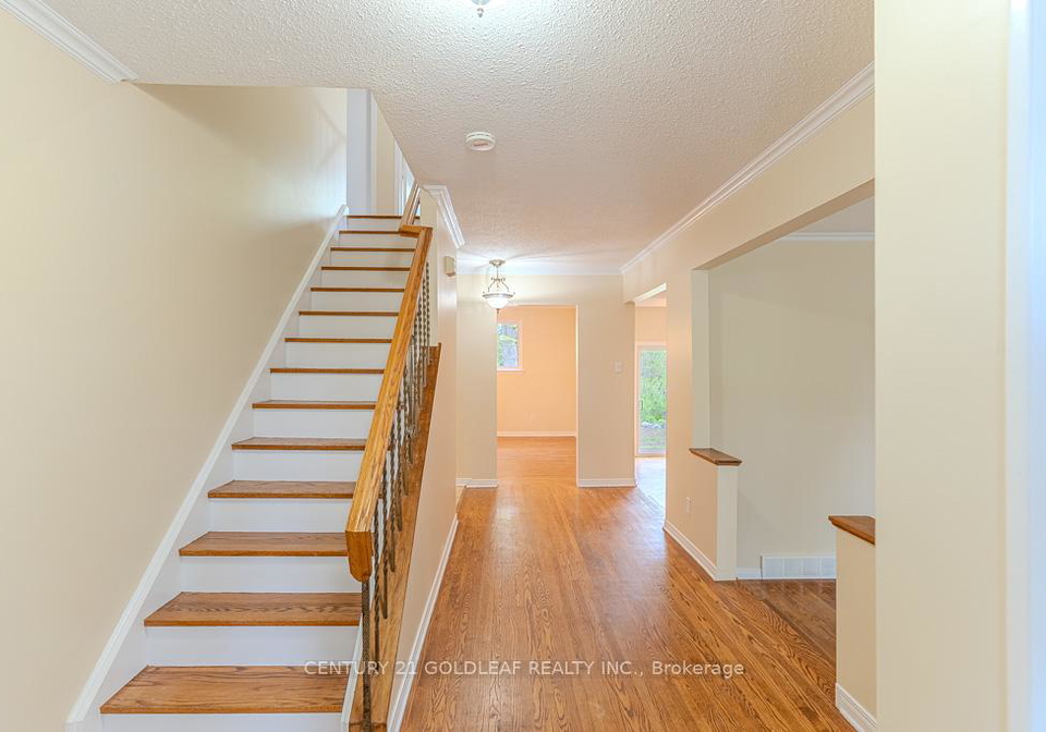 19-southpark-drive-ottawa-ontario-x13120562