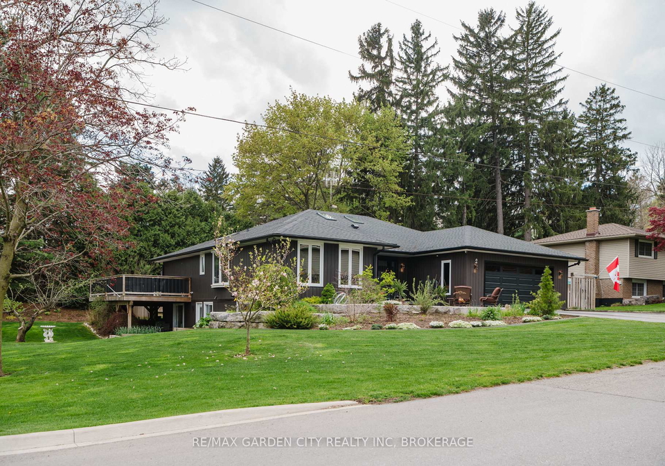 2-valleyview-court-pelham-ontario-x13120612