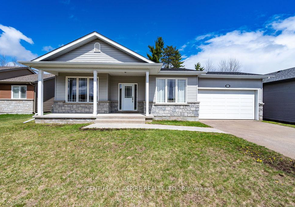 541-gardner-crescent-petawawa-ontario-x13120650