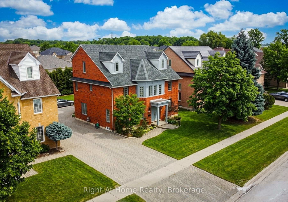 85-meadowlands-boulevard-hamilton-ontario-x13120698