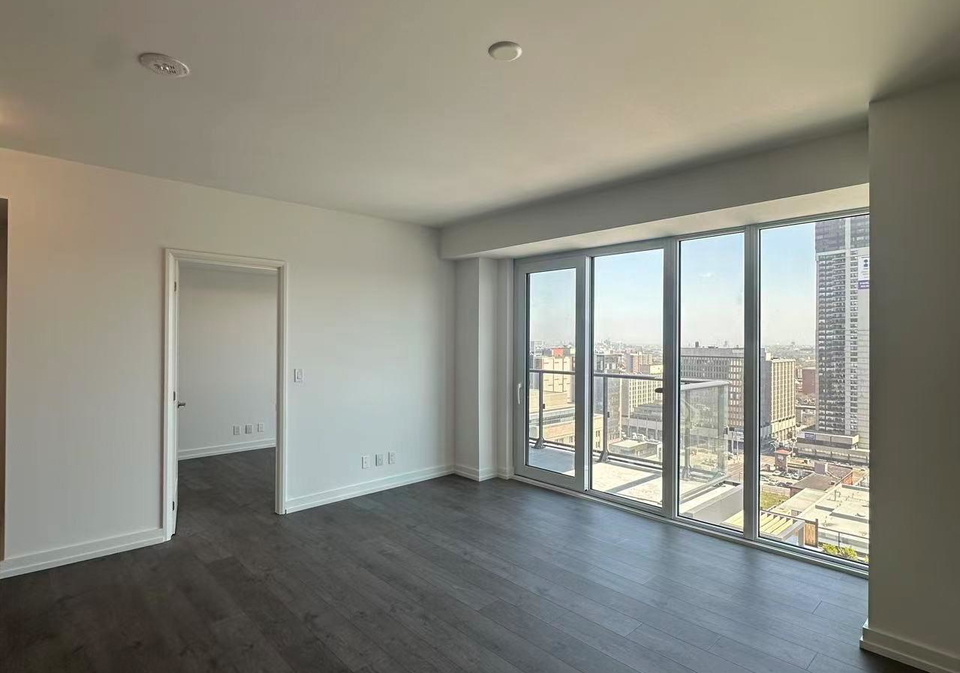 75-james-street-s-hamilton-ontario-x13120744