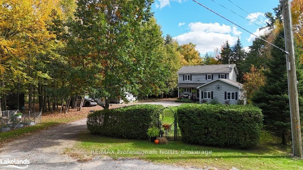 1057-suburban-court-dysart-et-al-ontario-x13120806