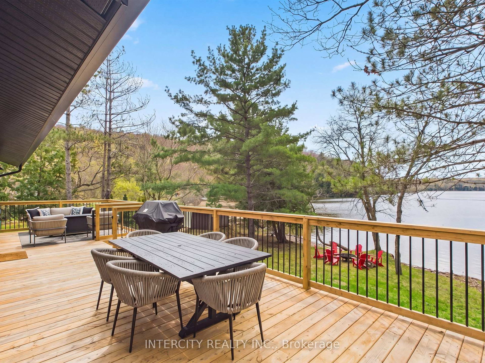 1052-cove-road-muskoka-lakes-ontario-x13120814
