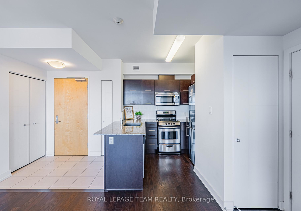 40-nepean-street-ottawa-ontario-x13120828