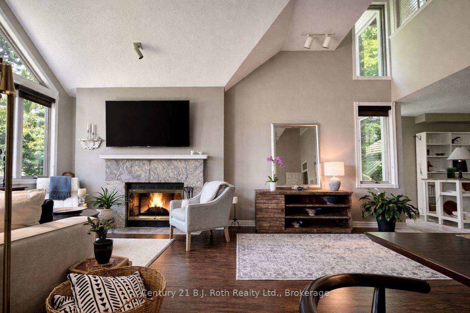 331-grandview-hilltop-drive-huntsville-ontario-x13120834